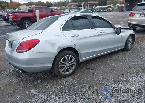 2015 Mercedes-Benz C 300 4Matic из США, поврежденный, VIN 55SWF4KB4FU006763